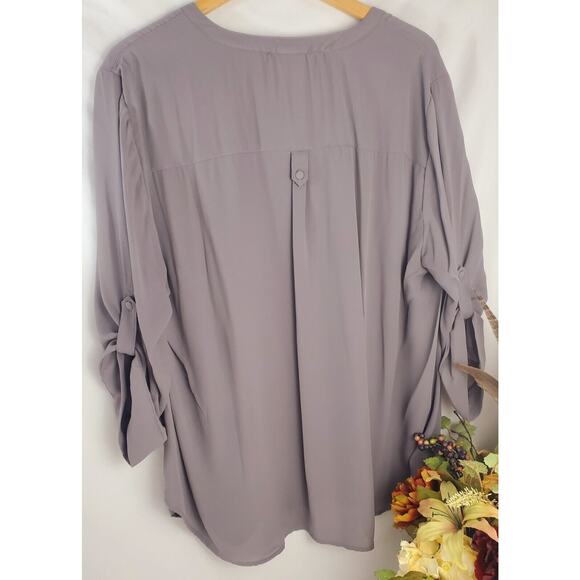 Torrid Harper Top 2 Solid Grey Poly Chiffon Roll Tab Sleeve Womens Plus Size 2X - Picture 2 of 6